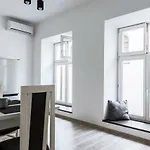 Tomasza 20 Apartment 140M2