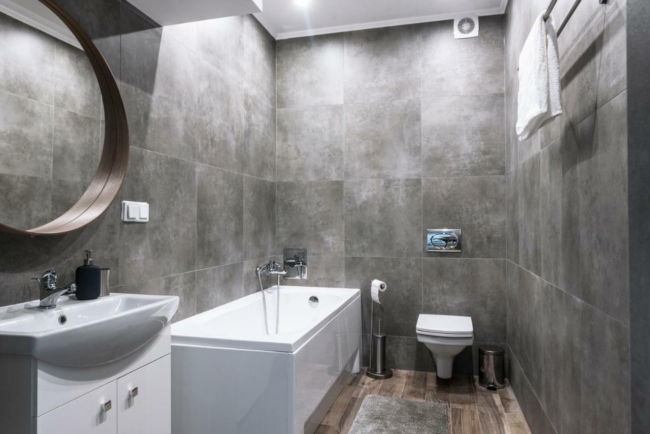 Appartement Tomasza 20 140m2 *